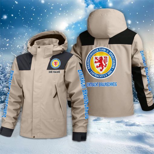 Eintracht Braunschweig – Outdoorjacke Sportlicher Stil mit Ihrem Namen Eintracht Braunschweig – Outdoorjacke Sportlicher Stil mit Ihrem Namen