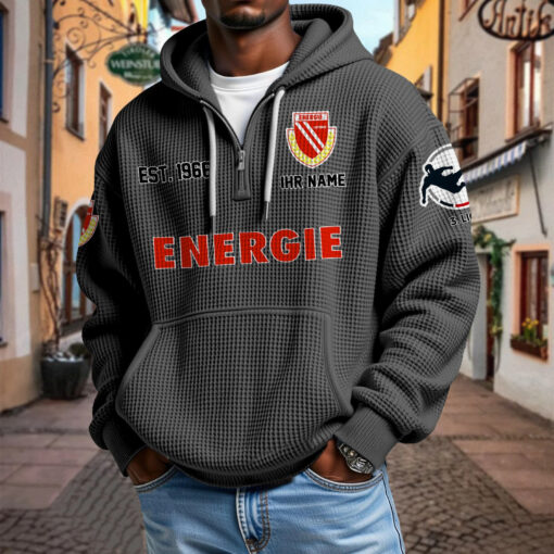 Energie Cottbus – Waffel-Hoodie neue Version mit Ihrem Namen Energie Cottbus – Waffel-Hoodie neue Version mit Ihrem Namen