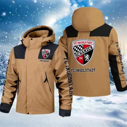 FC Ingolstadt 04 – Outdoorjacke Sportlicher Stil mit Ihrem Namen FC Ingolstadt 04 – Outdoorjacke Sportlicher Stil mit Ihrem Namen
