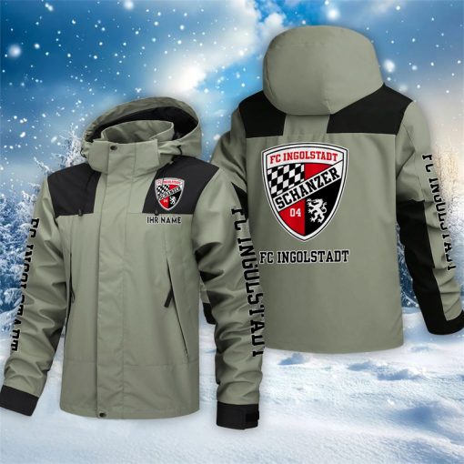 FC Ingolstadt 04 – Outdoorjacke Sportlicher Stil mit Ihrem Namen FC Ingolstadt 04 – Outdoorjacke Sportlicher Stil mit Ihrem Namen
