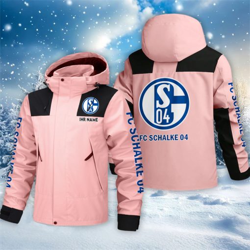 FC Schalke 04 – Outdoorjacke Sportlicher Stil mit Ihrem Namen FC Schalke 04 – Outdoorjacke Sportlicher Stil mit Ihrem Namen