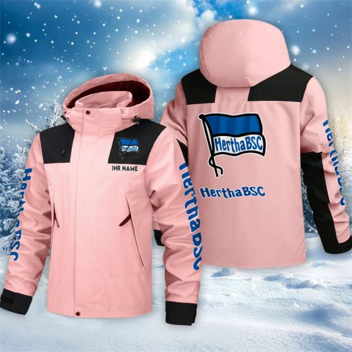 Hertha BSC – Outdoorjacke Sportlicher Stil mit Ihrem Namen Hertha BSC – Outdoorjacke Sportlicher Stil mit Ihrem Namen