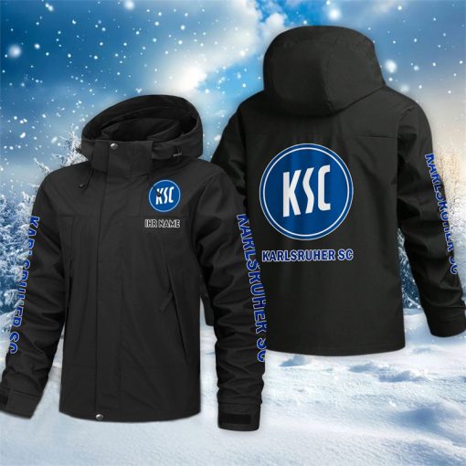 Karlsruher SC – Outdoorjacke Sportlicher Stil mit Ihrem Namen Karlsruher SC – Outdoorjacke Sportlicher Stil mit Ihrem Namen