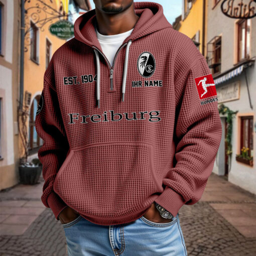 SC Freiburg – Waffel-Hoodie neue Version mit Ihrem Namen SC Freiburg – Waffel-Hoodie neue Version mit Ihrem Namen