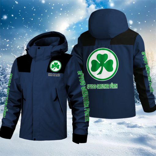 SpVgg Greuther Fürth – Outdoorjacke Sportlicher Stil mit Ihrem Namen SpVgg Greuther Fürth – Outdoorjacke Sportlicher Stil mit Ihrem Namen