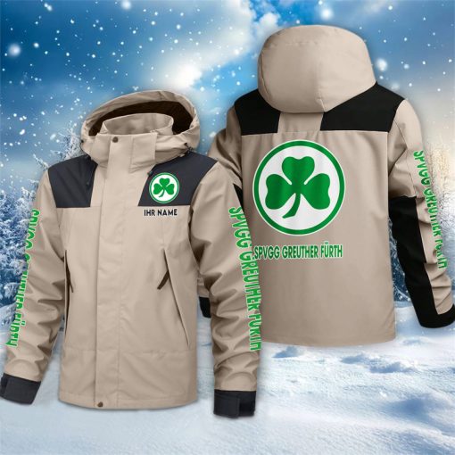 SpVgg Greuther Fürth – Outdoorjacke Sportlicher Stil mit Ihrem Namen SpVgg Greuther Fürth – Outdoorjacke Sportlicher Stil mit Ihrem Namen