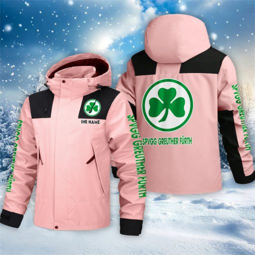 SpVgg Greuther Fürth – Outdoorjacke Sportlicher Stil mit Ihrem Namen SpVgg Greuther Fürth – Outdoorjacke Sportlicher Stil mit Ihrem Namen