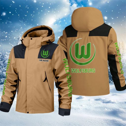 VfL Wolfsburg – Outdoorjacke – Sportlicher Stil mit Ihrem Namen VfL Wolfsburg – Outdoorjacke – Sportlicher Stil mit Ihrem Namen