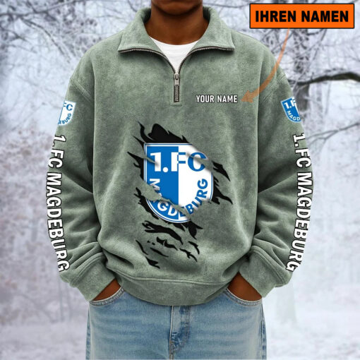 1. FC Magdeburg – Sweatshirt mit Halbzip – Neue Version mit Ihrem Namen 1. FC Magdeburg – Sweatshirt mit Halbzip – Neue Version mit Ihrem Namen