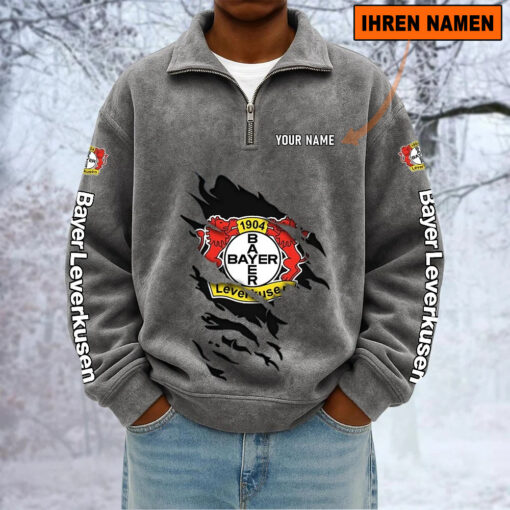 Bayer 04 Leverkusen – Sweatshirt mit Halbzip – Neue Version mit Ihrem Namen Bayer 04 Leverkusen – Sweatshirt mit Halbzip – Neue Version mit Ihrem Namen
