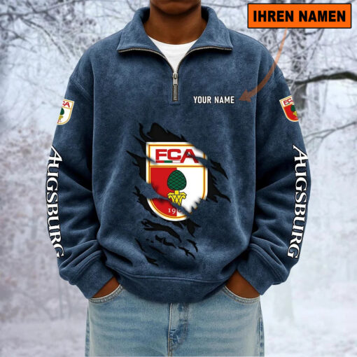 FC Augsburg – Sweatshirt mit Halbzip – Neue Version mit Ihrem Namen FC Augsburg – Sweatshirt mit Halbzip – Neue Version mit Ihrem Namen
