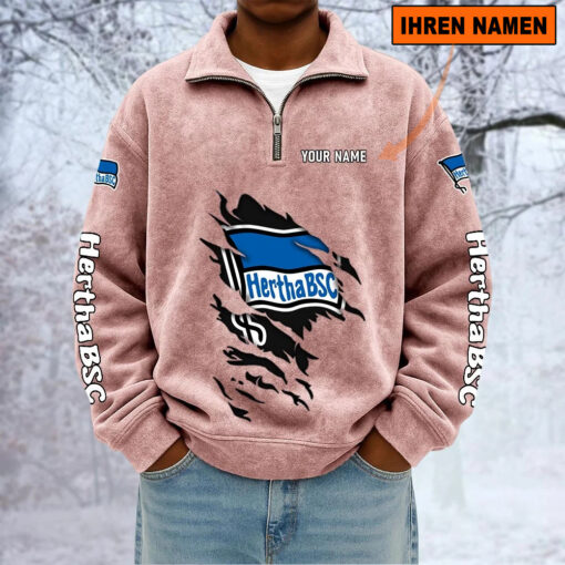 Hertha BSC – Sweatshirt mit Halbzip – Neue Version mit Ihrem Namen Hertha BSC – Sweatshirt mit Halbzip – Neue Version mit Ihrem Namen