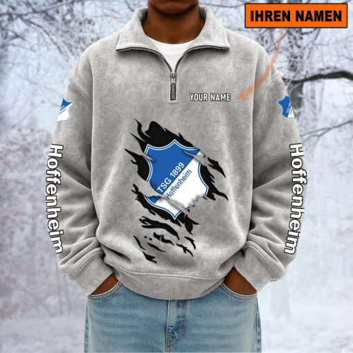 TSG 1899 Hoffenheim – Sweatshirt mit Halbzip – Neue Version mit Ihrem Namen TSG 1899 Hoffenheim – Sweatshirt mit Halbzip – Neue Version mit Ihrem Namen
