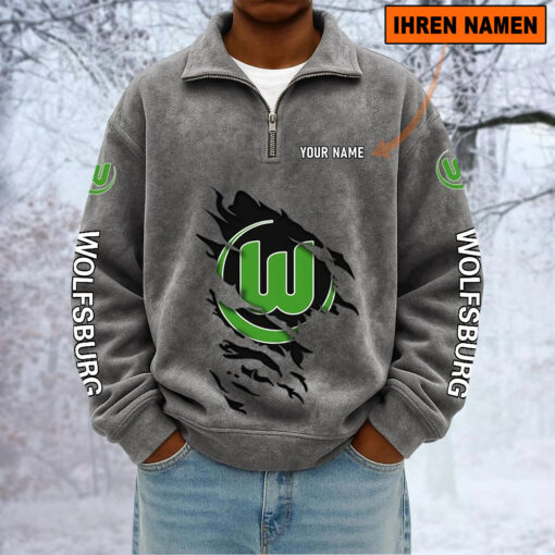 VfL Wolfsburg – Sweatshirt mit Halbzip – Neue Version mit Ihrem Namen VfL Wolfsburg – Sweatshirt mit Halbzip – Neue Version mit Ihrem Namen