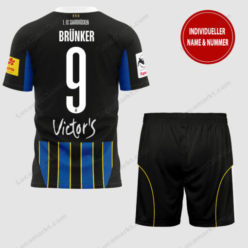 1. FC Saarbrücken – T-Shirt und Shorts mit individueller Name Nummer – Sonderkollektion 1. FC Saarbrücken – T-Shirt und Shorts mit individueller Name Nummer – Sonderkollektion
