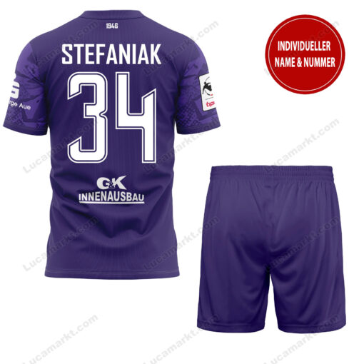 FC Erzgebirge Aue – T-Shirt und Shorts mit individueller Name Nummer – Sonderkollektion FC Erzgebirge Aue – T-Shirt und Shorts mit individueller Name Nummer – Sonderkollektion