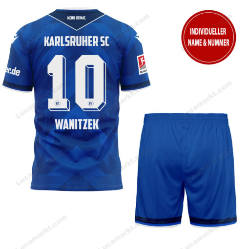 Karlsruher SC – T-Shirt und Shorts mit individueller Name Nummer – Sonderkollektion Karlsruher SC – T-Shirt und Shorts mit individueller Name Nummer – Sonderkollektion