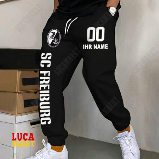 SC Freiburg – Jogginghose Neue Edition mit Individueller Name Nummer SC Freiburg – Jogginghose Neue Edition mit Individueller Name Nummer