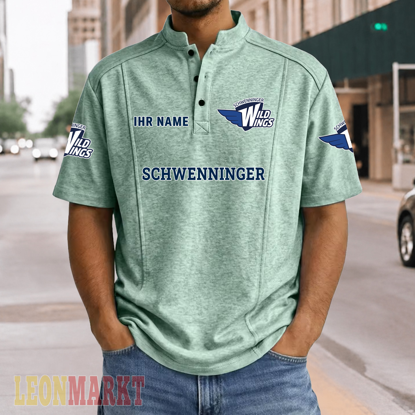 Schwenninger Wild Wings – Stehkragen-Polo Neue Version mit Ihrem Namen Schwenninger Wild Wings – Stehkragen-Polo Neue Version mit Ihrem Namen