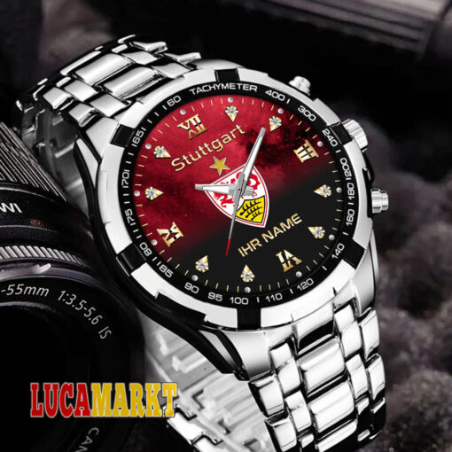 VfB Stuttgart – Aurora Uhr Neue Edition mit Ihrem Namen VfB Stuttgart – Aurora Uhr Neue Edition mit Ihrem Namen