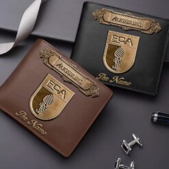 FC Augsburg – Ledergeldbörse Neue Ausgabe mit Ihrem Namen FC Augsburg - Ledergeldbörse Neue Ausgabe mit Ihrem Namen